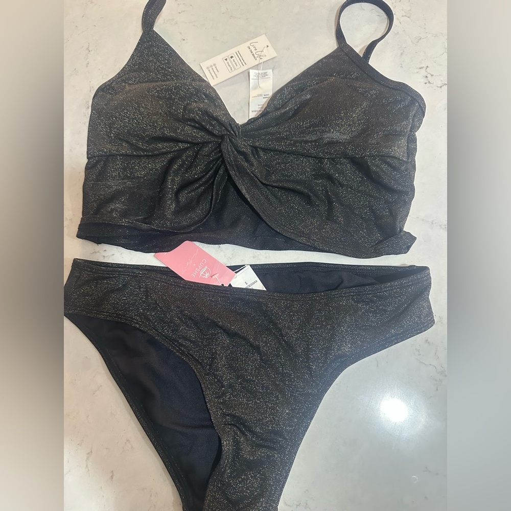 CUPSHE black gold metallic bikini